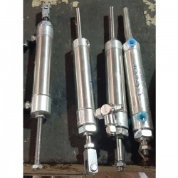 AIR CYLINDERS, ASSORTED