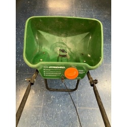 FERTILIZER CART LAWN